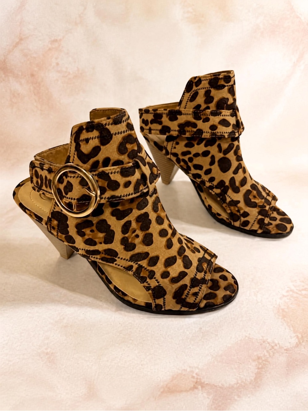 Leopard Print Peep-Toe Block Heel Sandals - Tan/Black